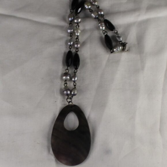 Necklace  -033 - Picture 1 of 1